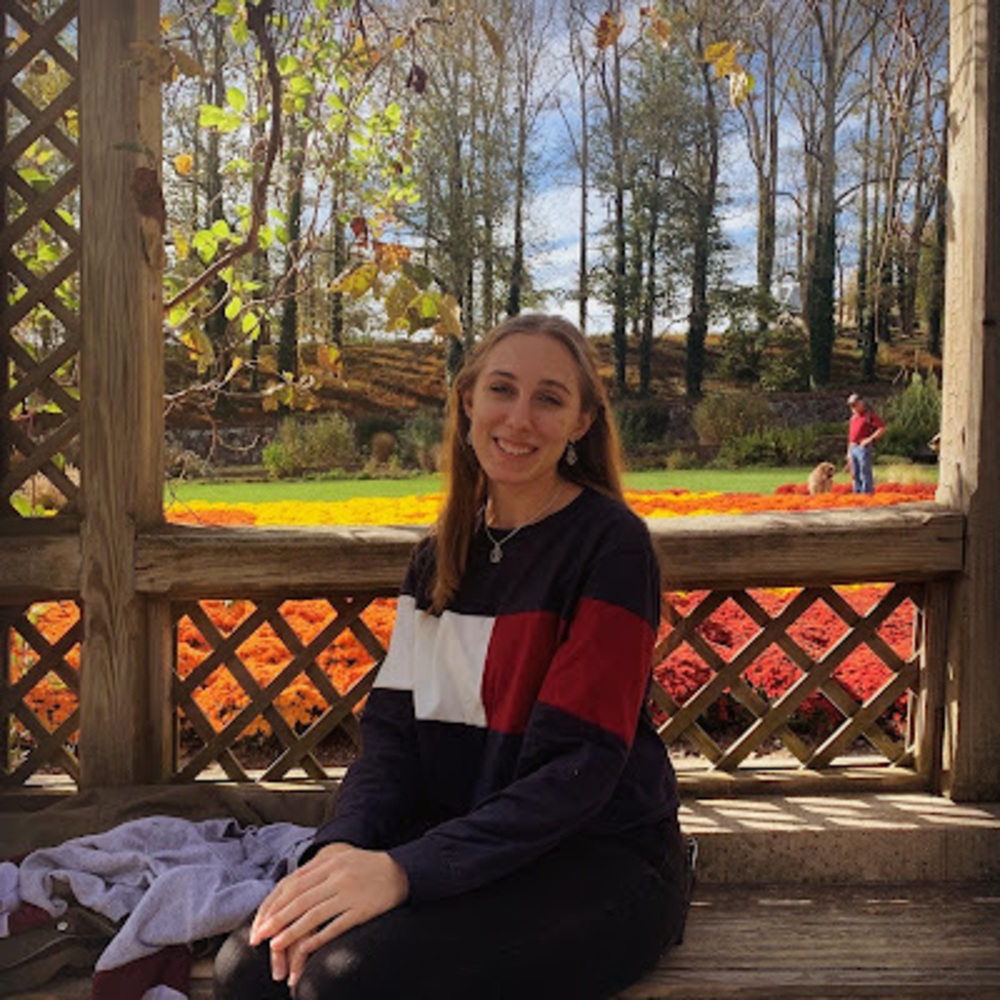 Meet your Posher, Claire